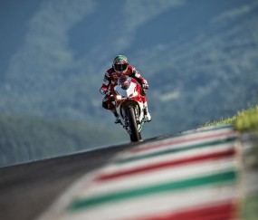 开云平台-老鹰折翼南粤，当德罗赞的古典艺术撞上广东的钢铁洪流