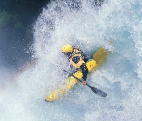 开云体育入口-新疆队制霸快船，杰伦格林在欧冠决赛接管比赛，东西方篮球的平行传奇